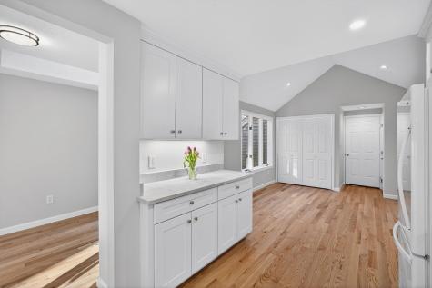 16 West Woods Yarmouth MA 02675