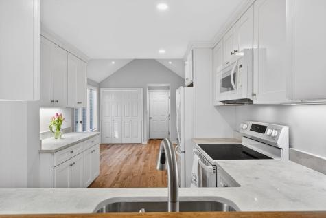 16 West Woods Yarmouth MA 02675