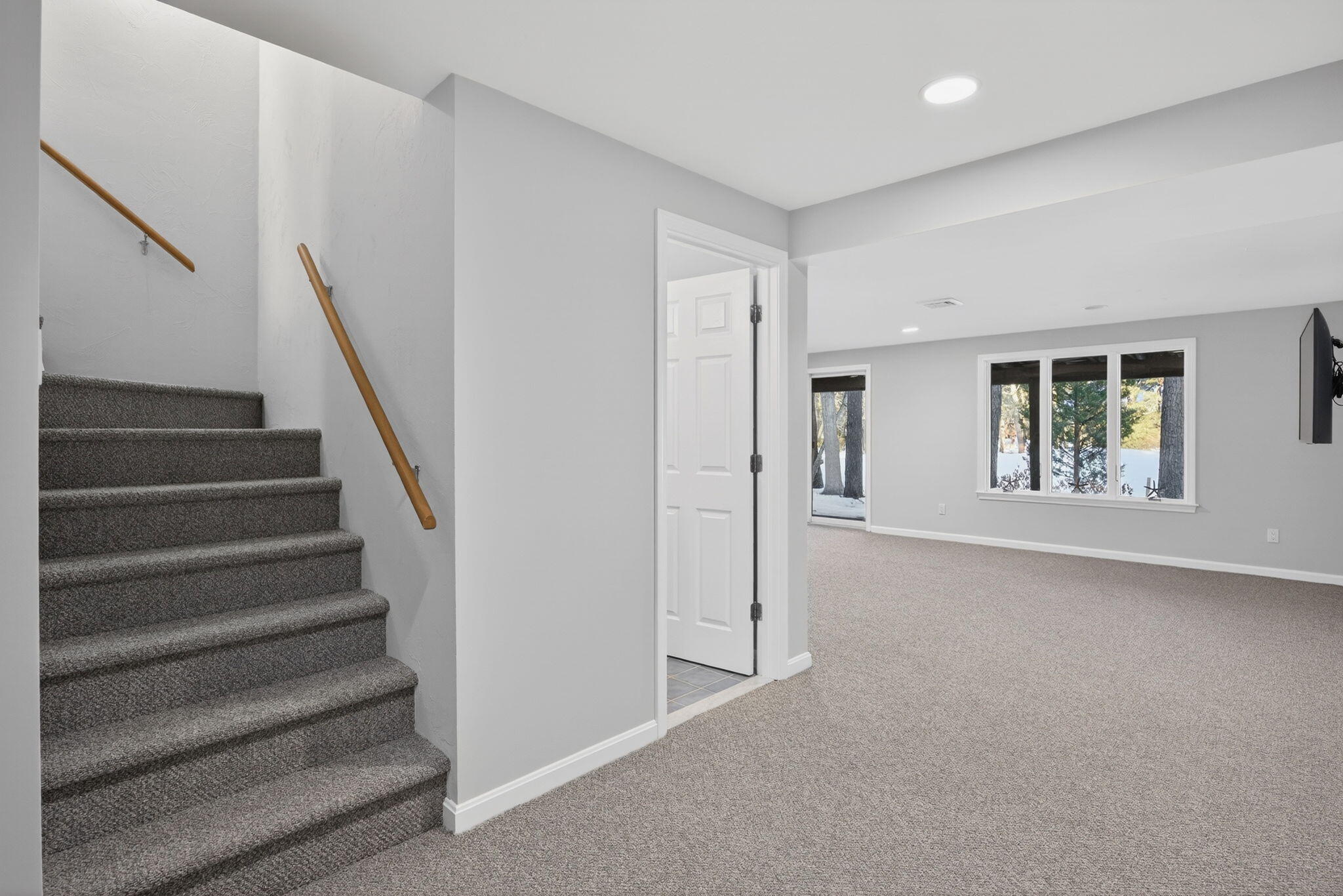 16 West Woods Yarmouth MA 02675