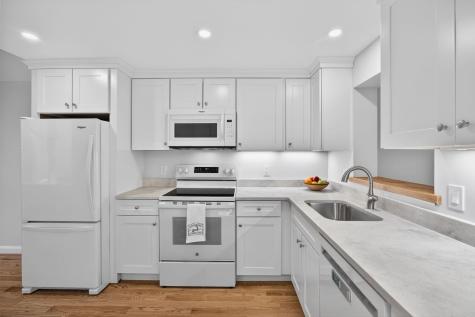 16 West Woods Yarmouth MA 02675
