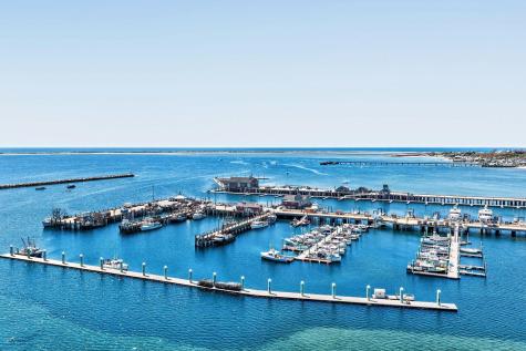 333R Commercial Street Provincetown MA 02657