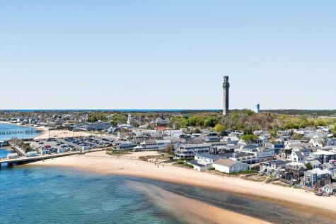 333R Commercial Street Provincetown MA 02657