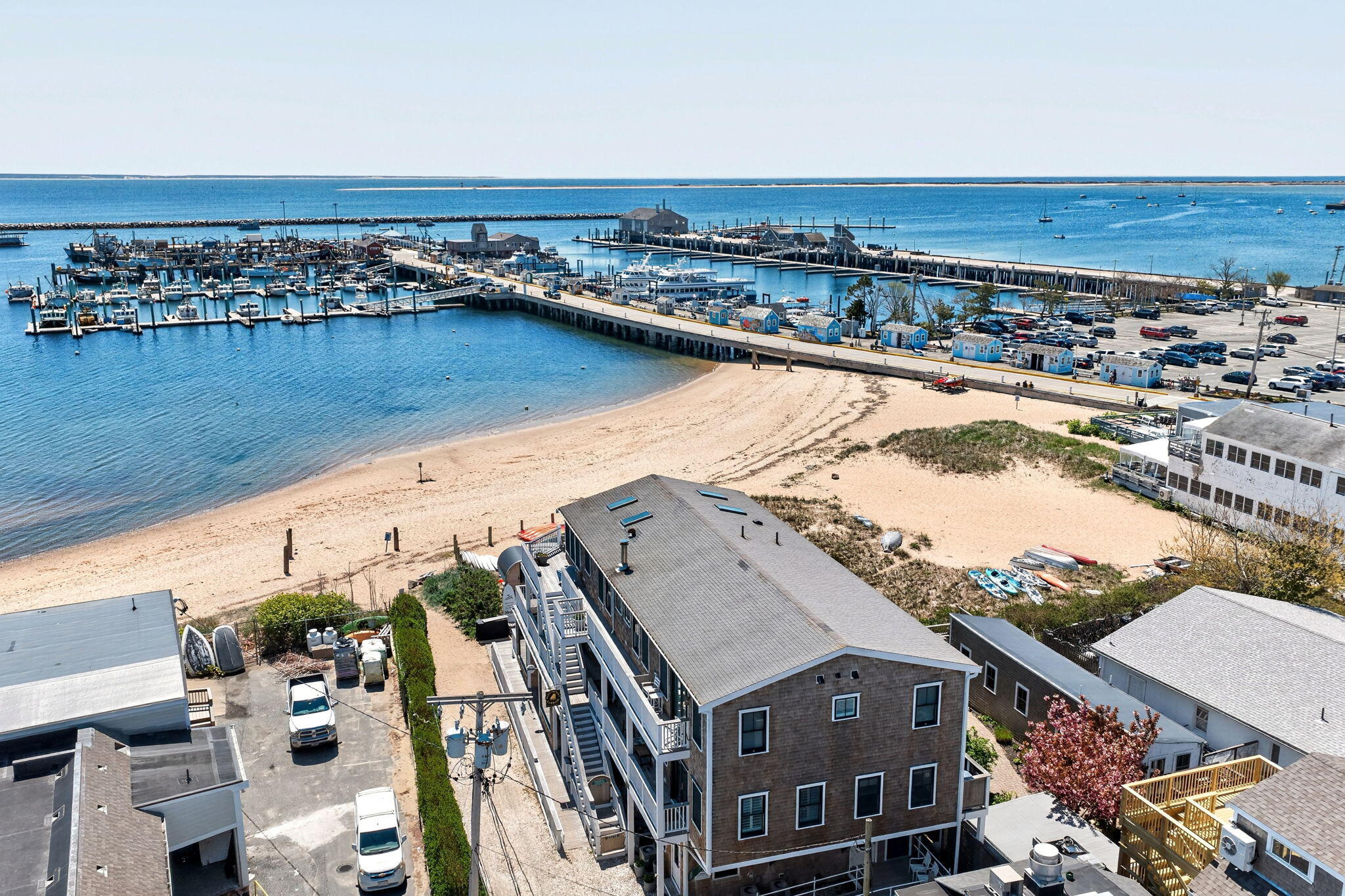 333R Commercial Street Provincetown MA 02657