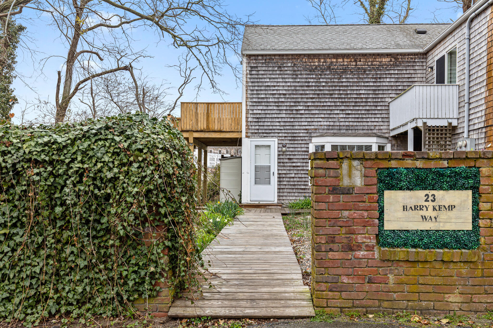 23 Harry Kemp Way Provincetown MA 02657