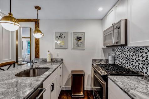 21 Milestone Way Mashpee MA 02649