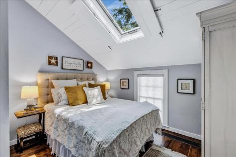 21 Milestone Way Mashpee MA 02649