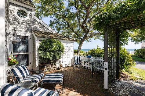 21 Milestone Way Mashpee MA 02649