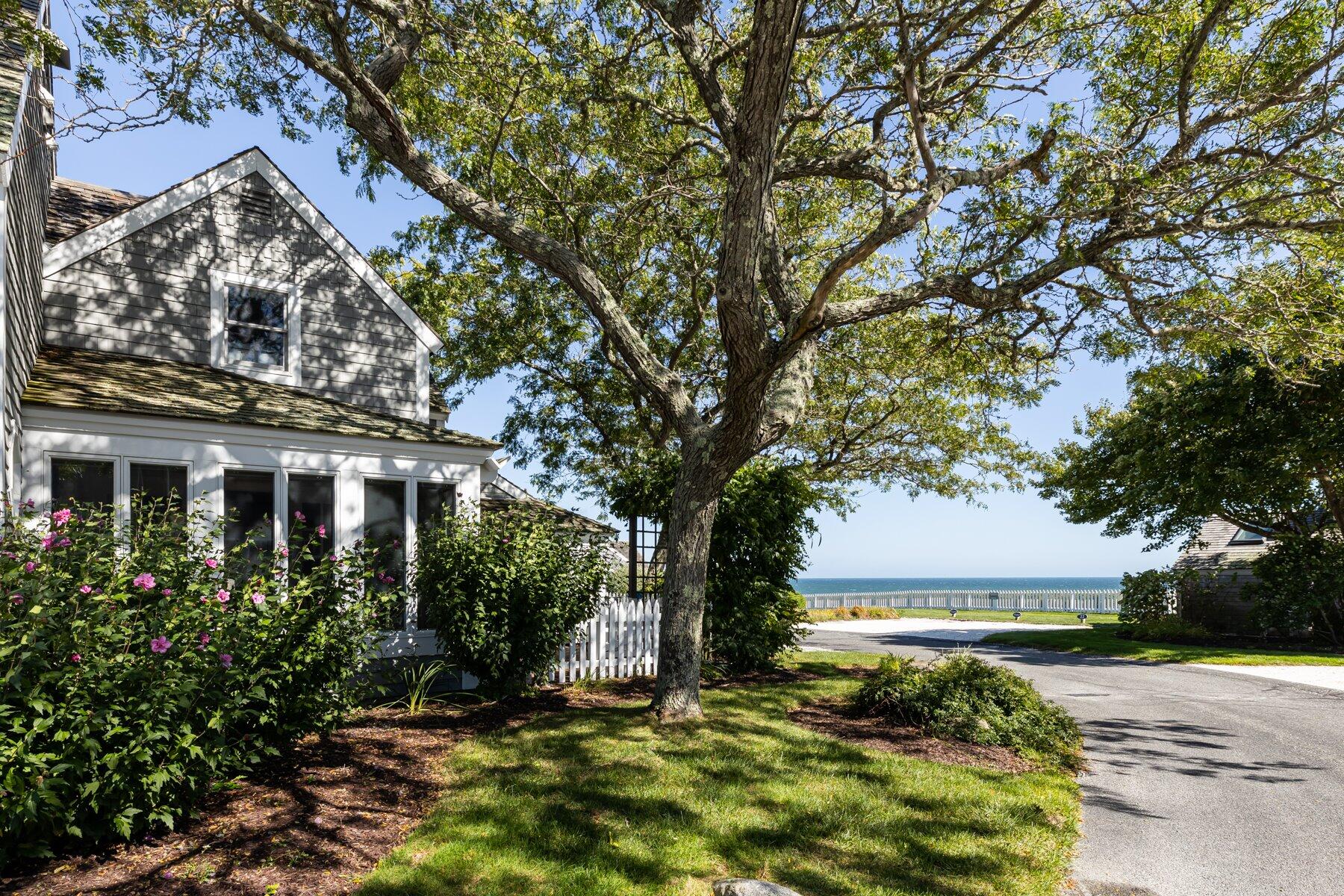 21 Milestone Way Mashpee MA 02649