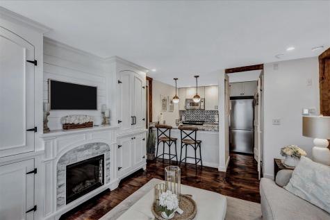 21 Milestone Way Mashpee MA 02649