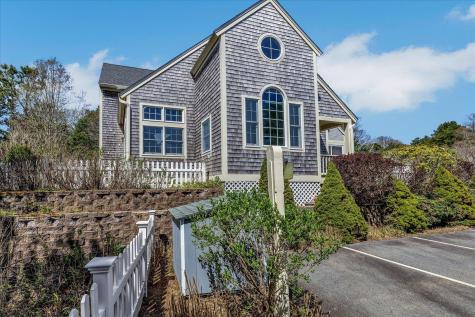 9 Red Cedar Road Mashpee MA 02649