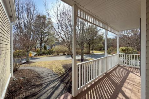 5 Blue Meadow Court Bourne MA 02532
