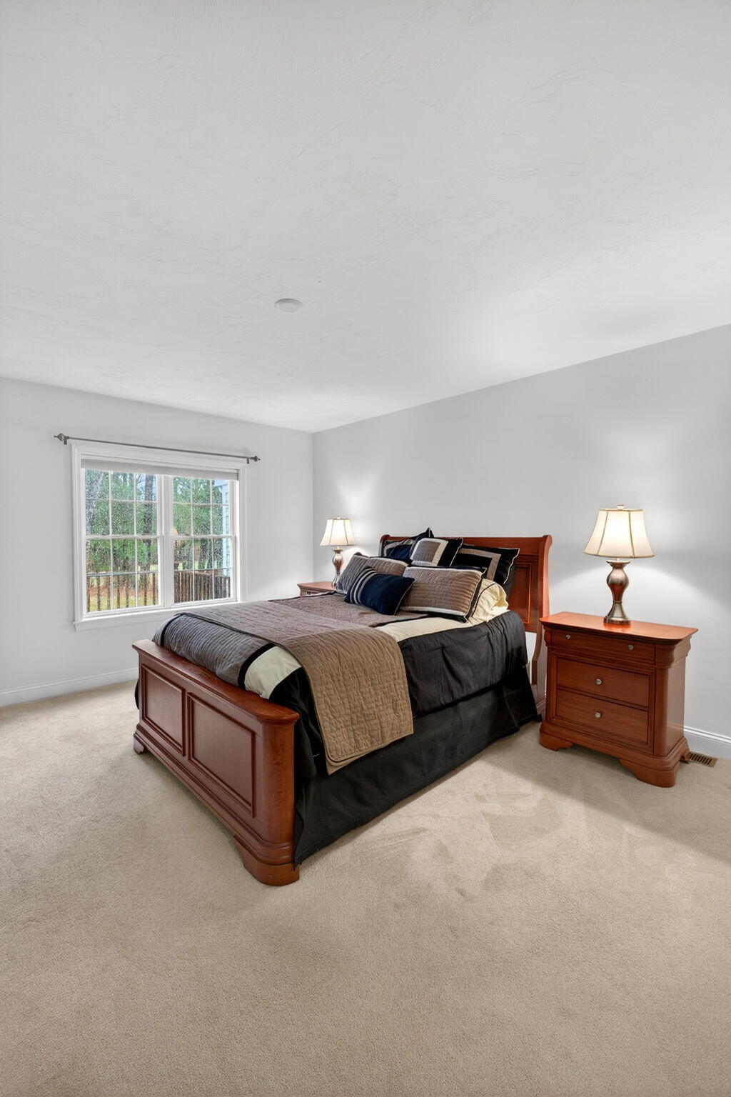 5 Blue Meadow Court Bourne MA 02532