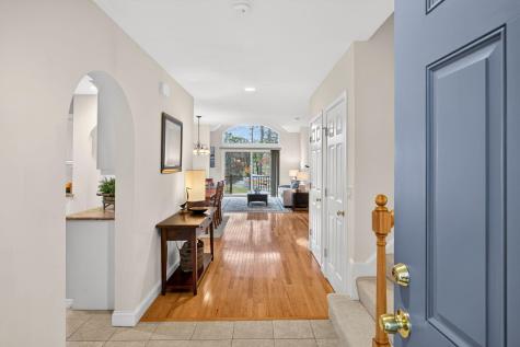 5 Blue Meadow Court Bourne MA 02532