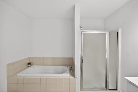 5 Blue Meadow Court Bourne MA 02532