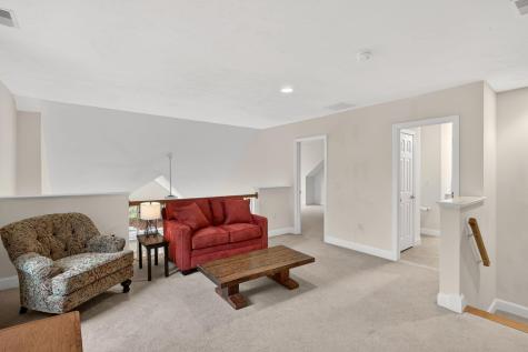 5 Blue Meadow Court Bourne MA 02532