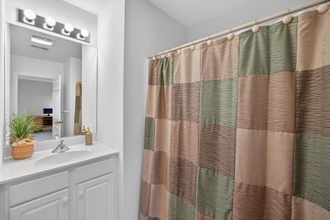 5 Blue Meadow Court Bourne MA 02532