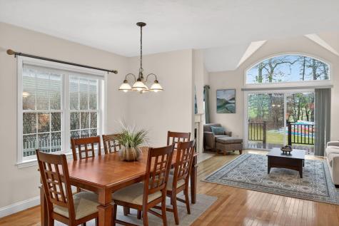 5 Blue Meadow Court Bourne MA 02532
