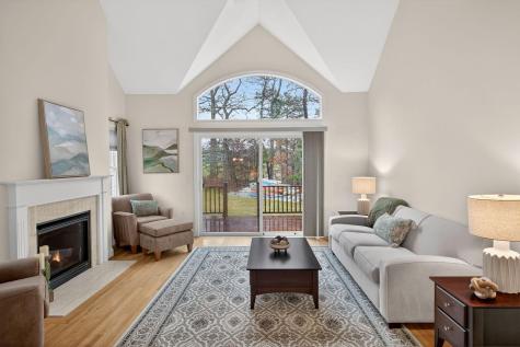5 Blue Meadow Court Bourne MA 02532