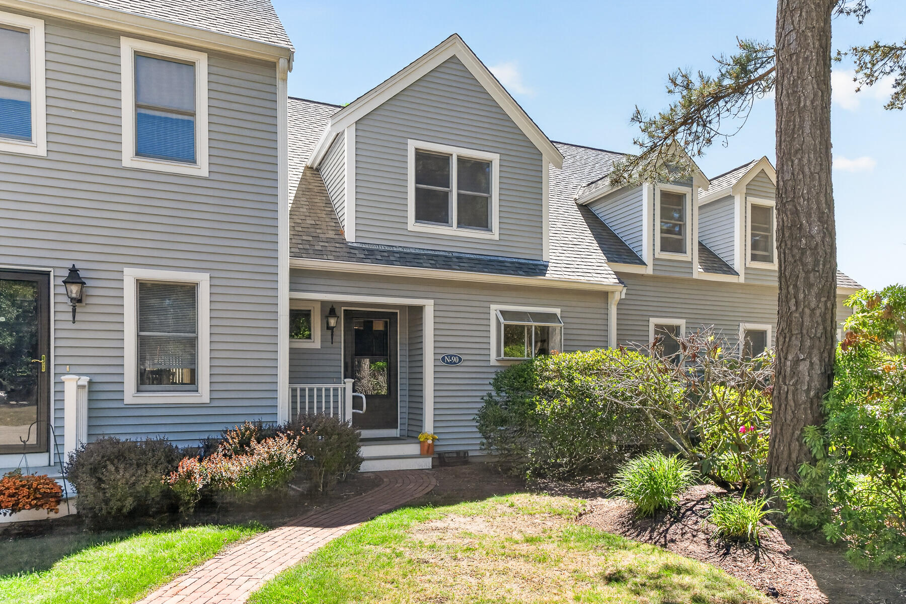 90 Shellback Way Mashpee MA 02649
