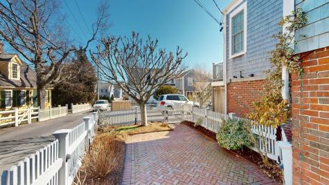 12 Franklin Street Provincetown MA 02657
