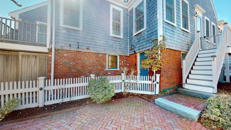 12 Franklin Street Provincetown MA 02657