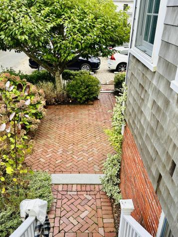 12 Franklin Street Provincetown MA 02657