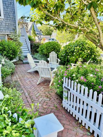 12 Franklin Street Provincetown MA 02657