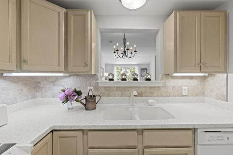 18 West Road Orleans MA 02653