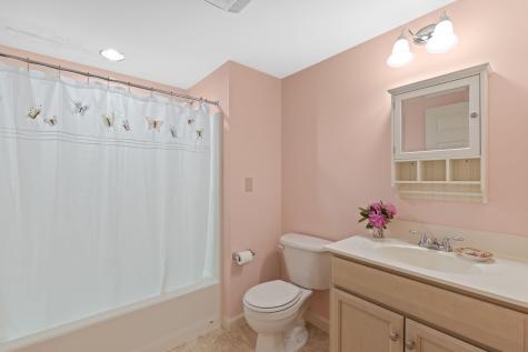 18 West Road Orleans MA 02653