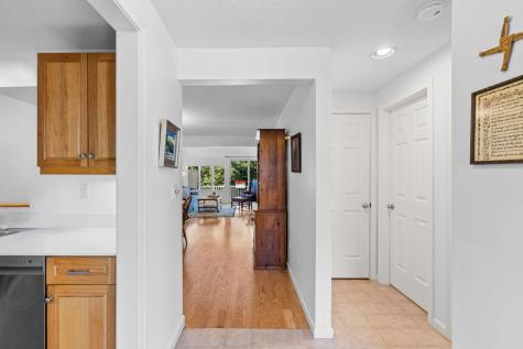 13 John Hall Cartway Yarmouth Port MA 02675