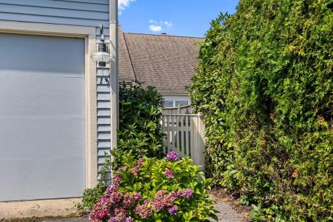 13 John Hall Cartway Yarmouth Port MA 02675