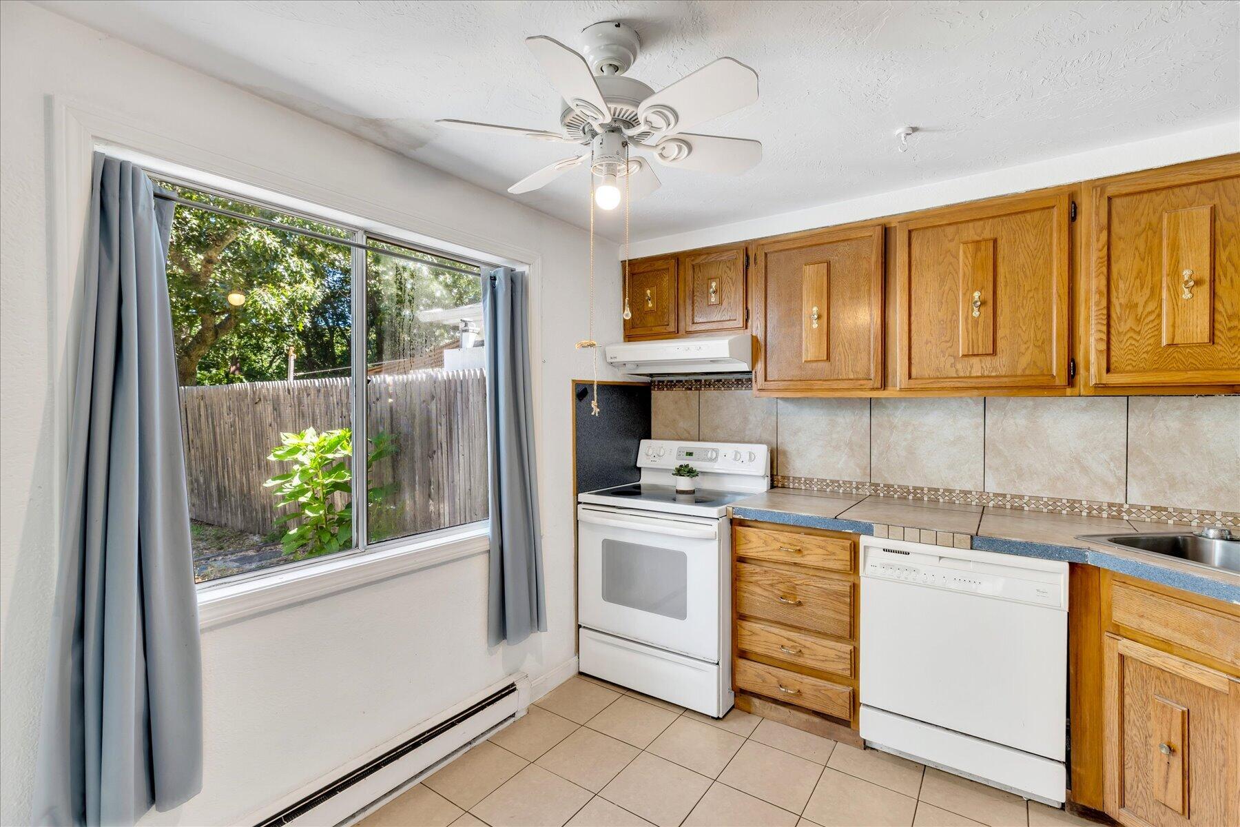 10 Margaret Joseph Road Yarmouth MA 02675