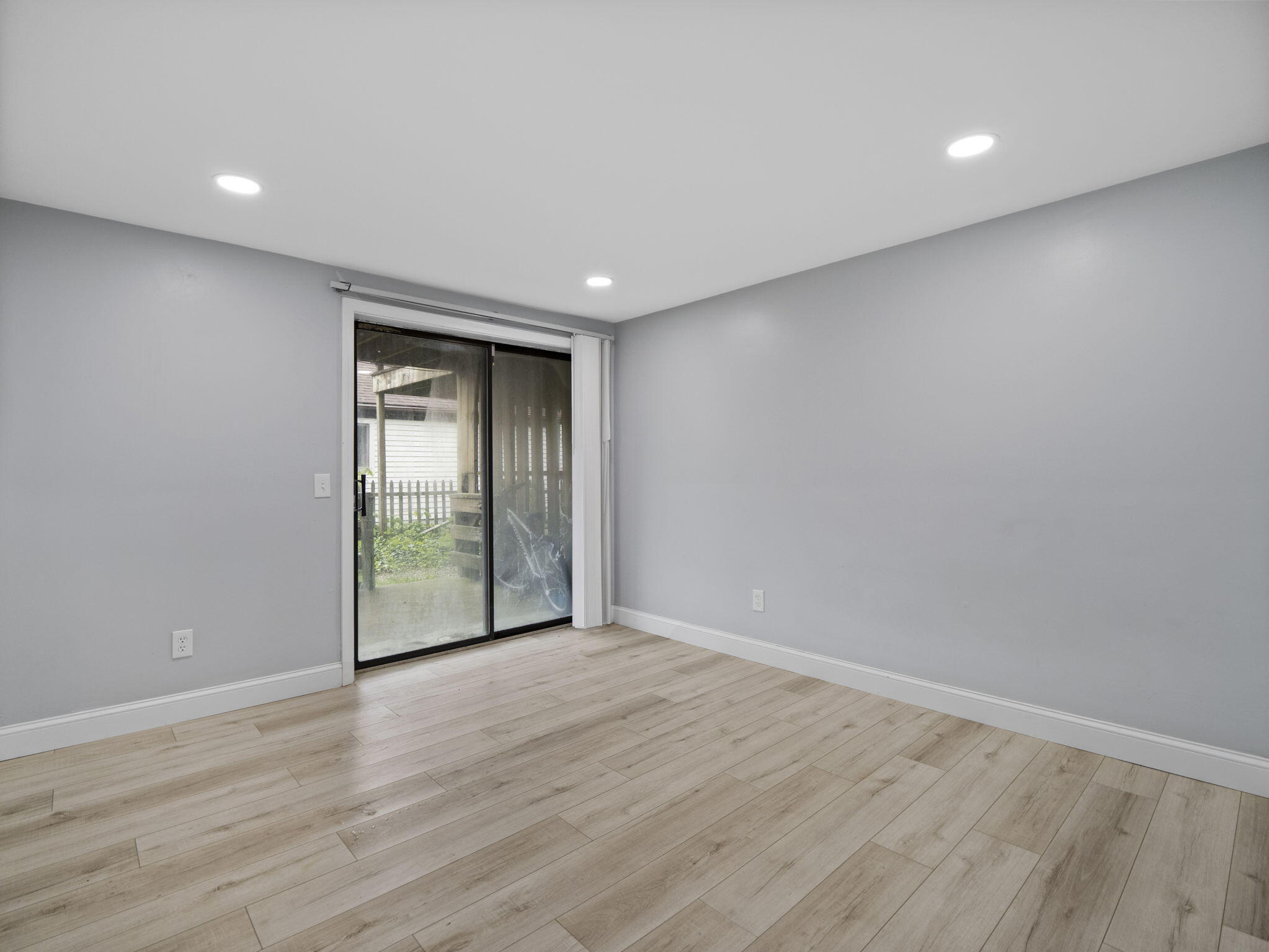 24 Betty's Pond Road Barnstable MA 02601