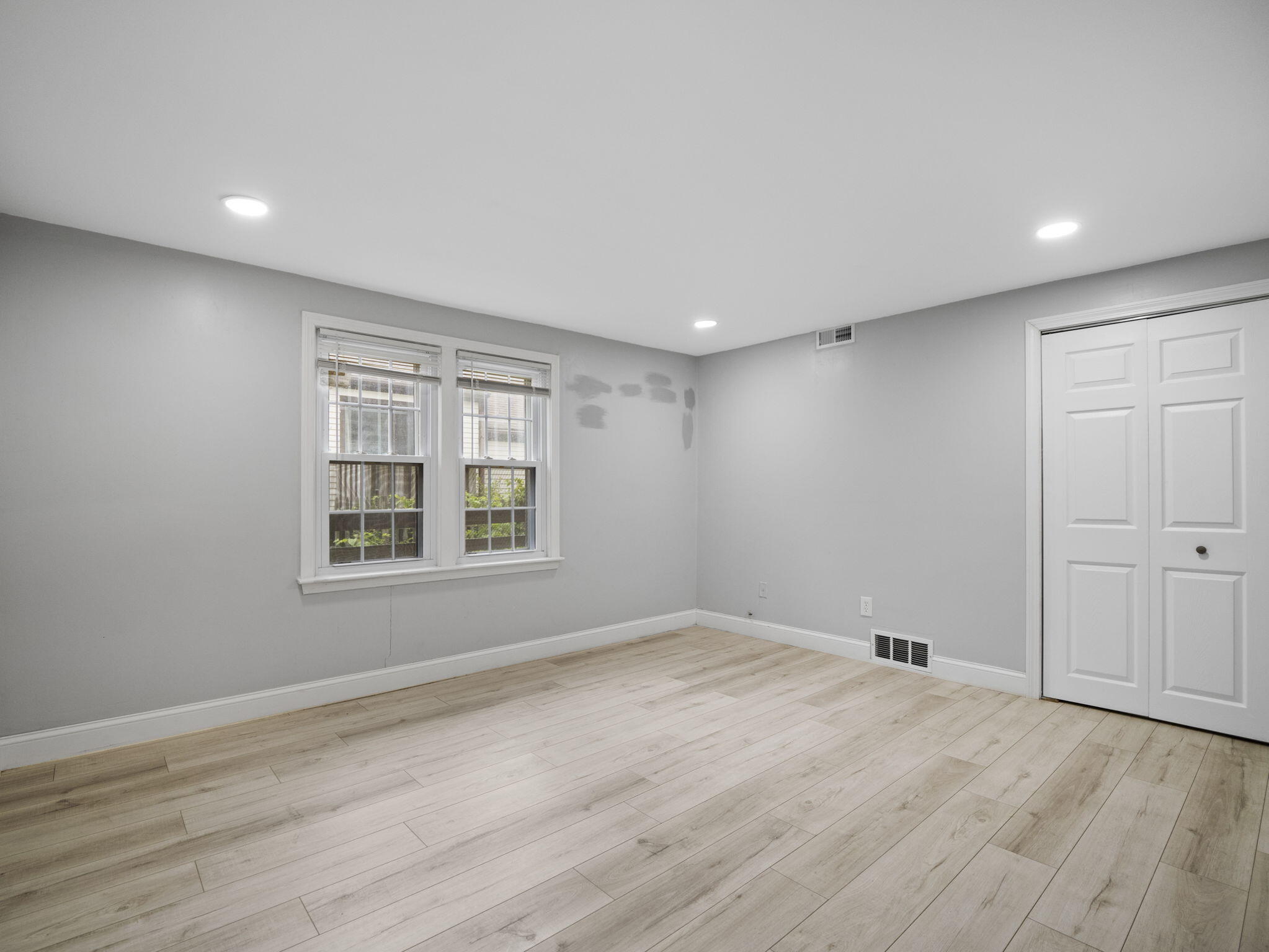 24 Betty's Pond Road Barnstable MA 02601