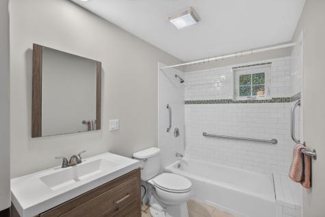 35 Ashumet Road Mashpee MA 02649