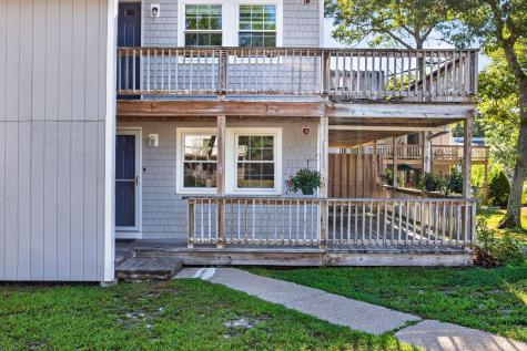 35 Ashumet Road Mashpee MA 02649