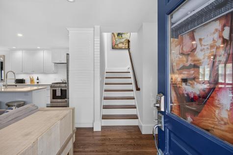 32 Bradford Street Provincetown MA 02657