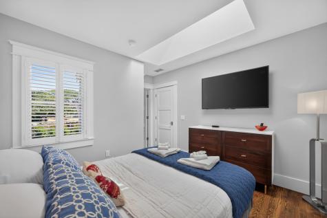 32 Bradford Street Provincetown MA 02657
