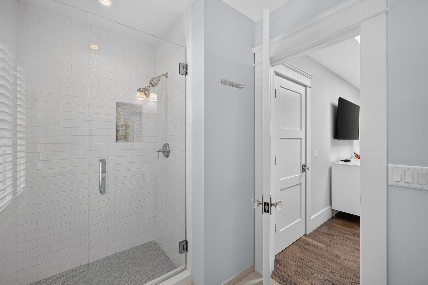 32 Bradford Street Provincetown MA 02657