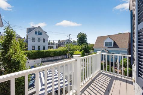 32 Bradford Street Provincetown MA 02657