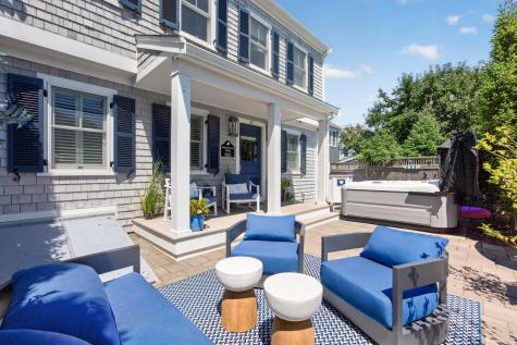 32 Bradford Street Provincetown MA 02657