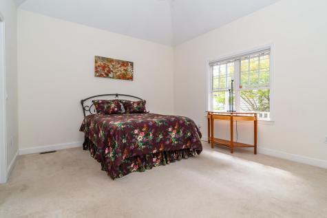 2 Candleberry Court Bourne MA 02532