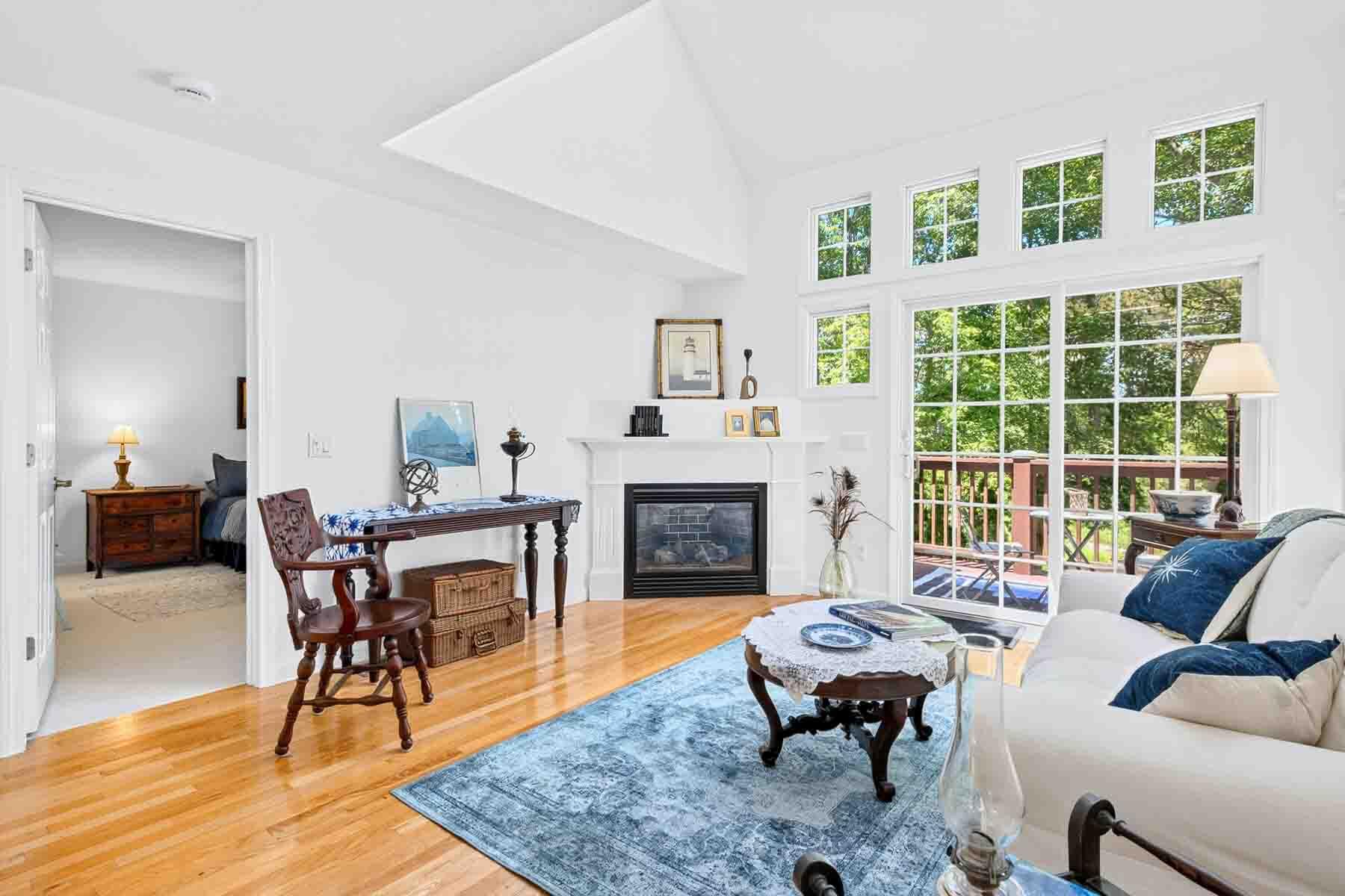16 Gold Leaf Lane Mashpee MA 02649