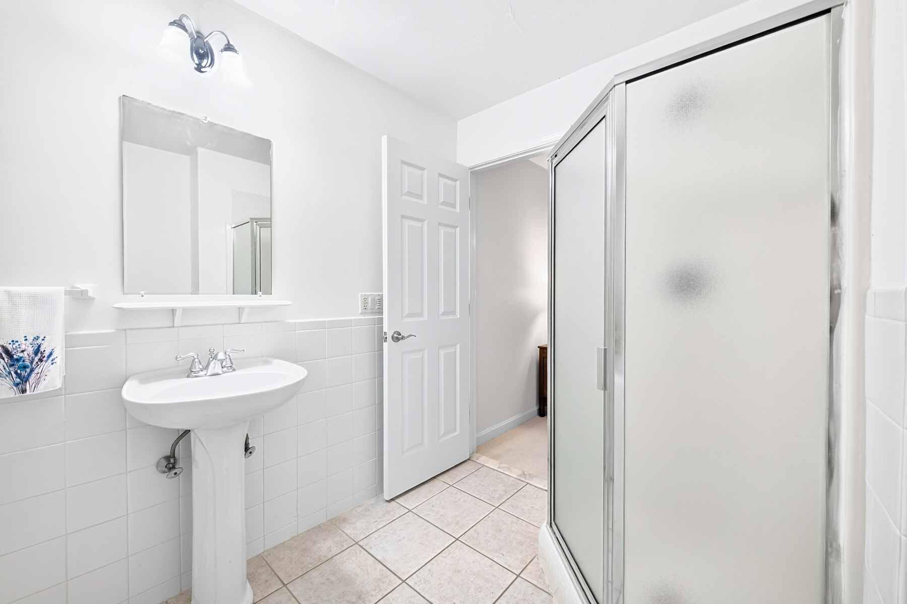 16 Gold Leaf Lane Mashpee MA 02649