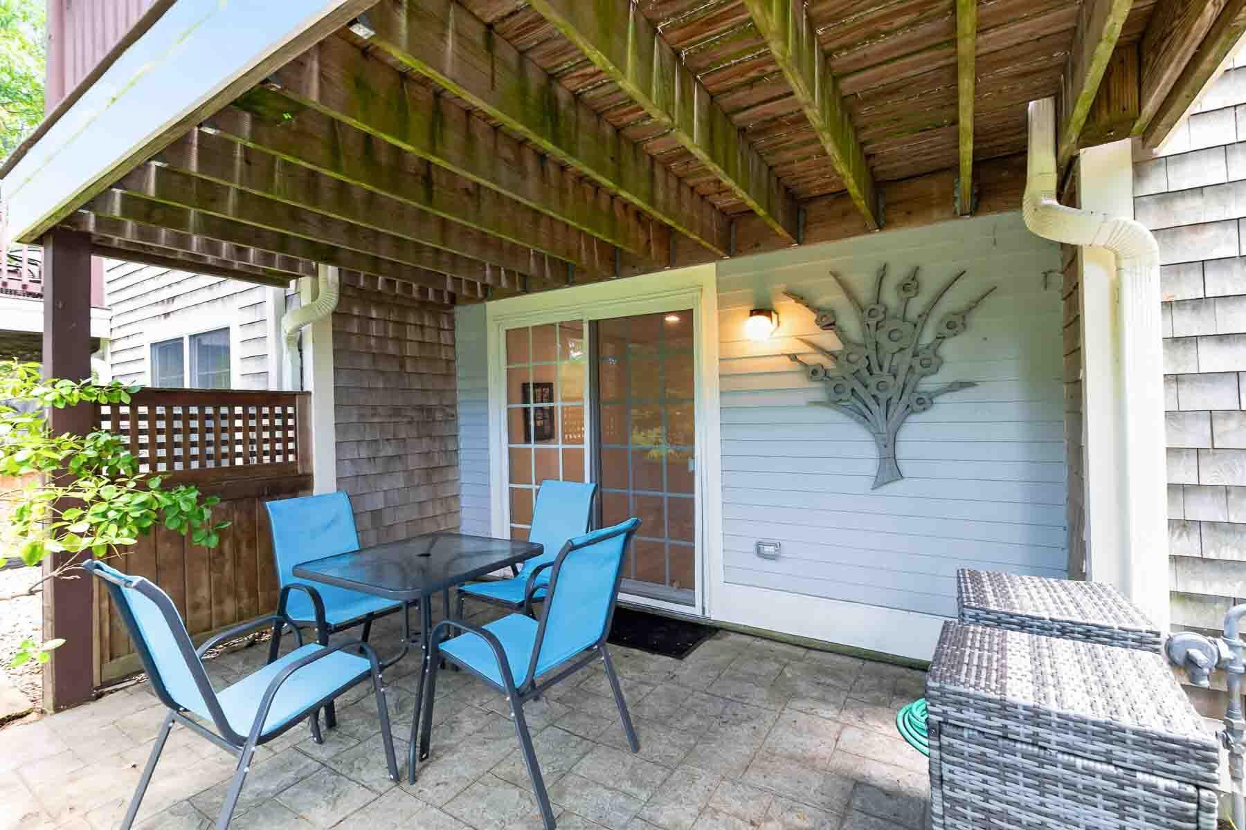 16 Gold Leaf Lane Mashpee MA 02649