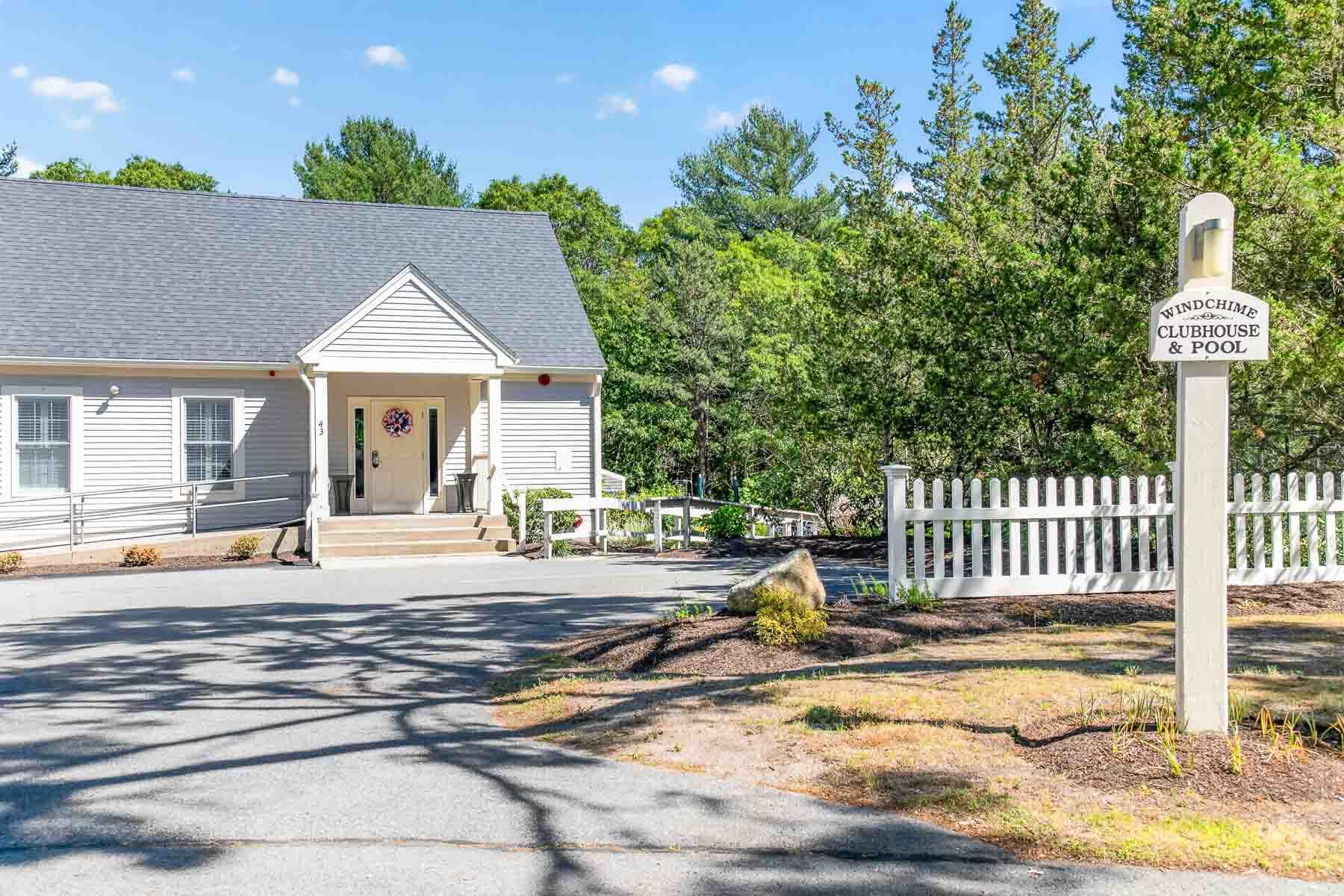 16 Gold Leaf Lane Mashpee MA 02649