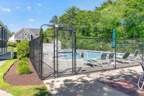 16 Gold Leaf Lane Mashpee MA 02649