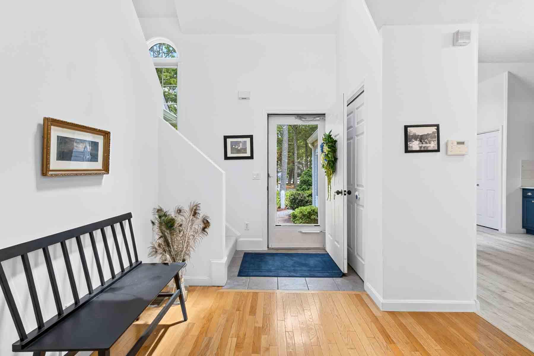 16 Gold Leaf Lane Mashpee MA 02649