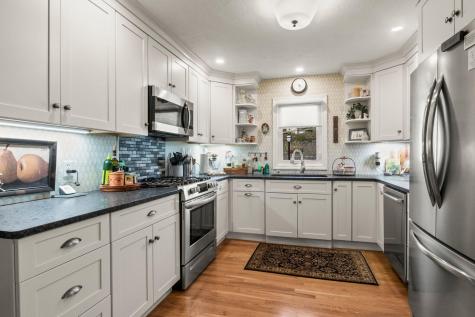 6 Aspen Road Bourne MA 02532