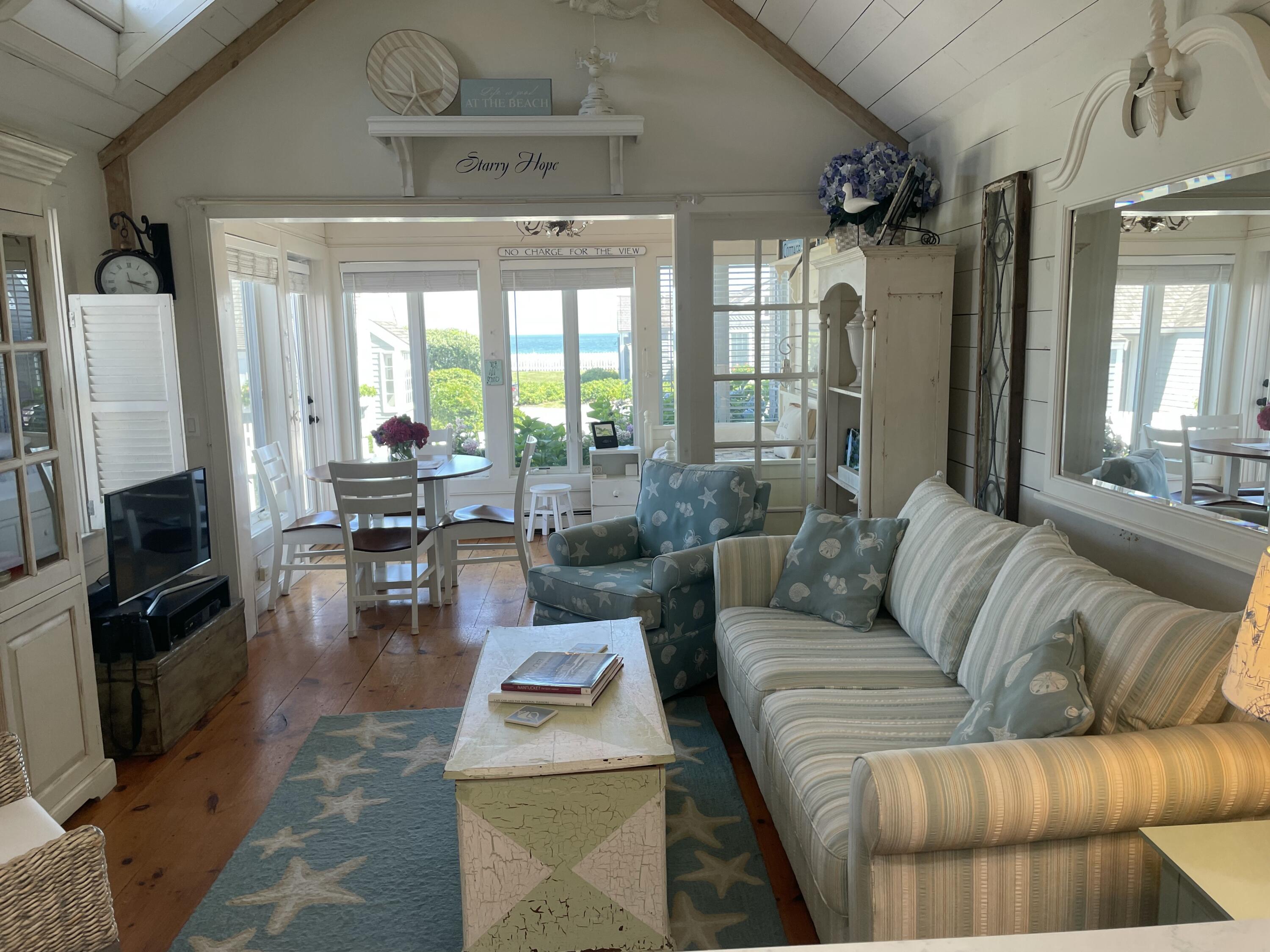 26 Vineyard View Lane Mashpee MA 02649